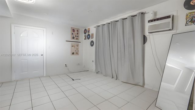 19710 SW 114th Place, Miami, FL 33157