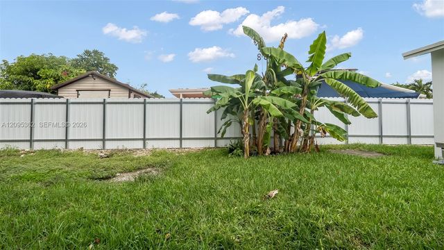 19710 SW 114th Place, Miami, FL 33157