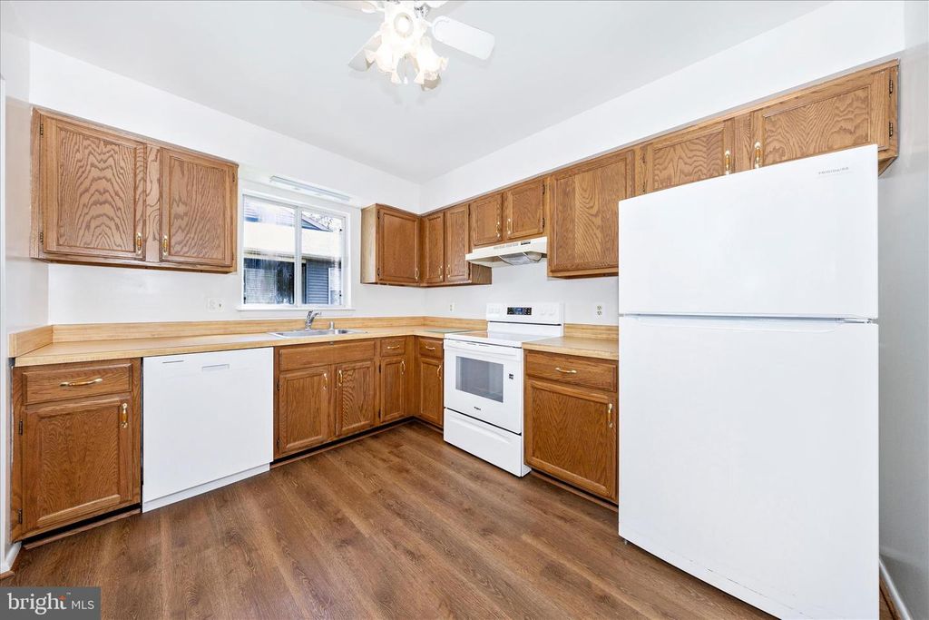 Image 13 of property listing at 5738 BOX ELDER CT, Frederick, MD 21703