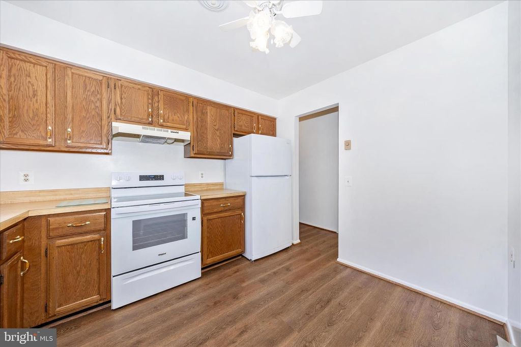 Image 16 of property listing at 5738 BOX ELDER CT, Frederick, MD 21703