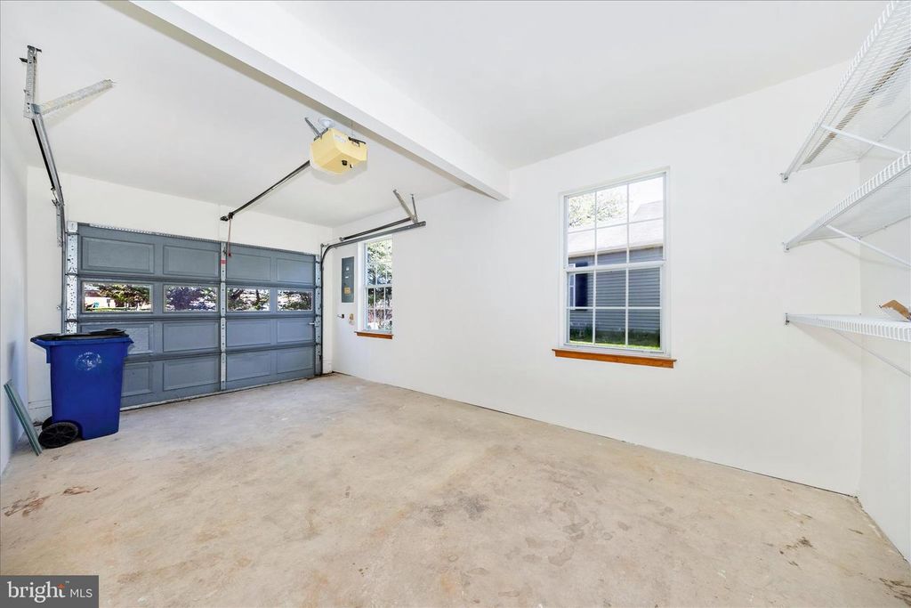 Image 28 of property listing at 5738 BOX ELDER CT, Frederick, MD 21703