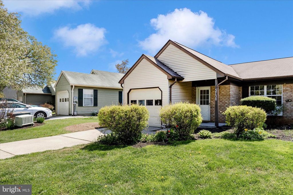 Image 31 of property listing at 5738 BOX ELDER CT, Frederick, MD 21703