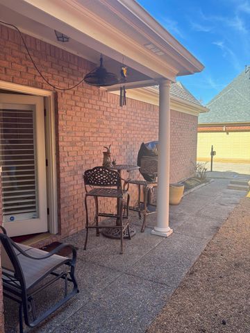 824 MCFERRIN LN, Collierville, TN 38017