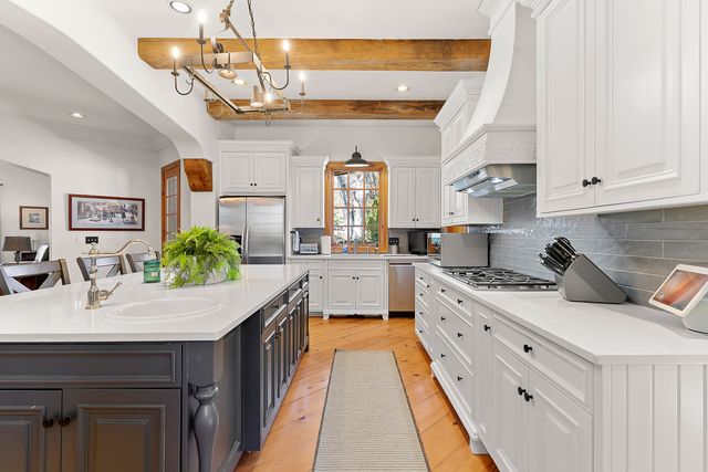 6221 S Bluff Ridge Road, Ozark, MO 65721