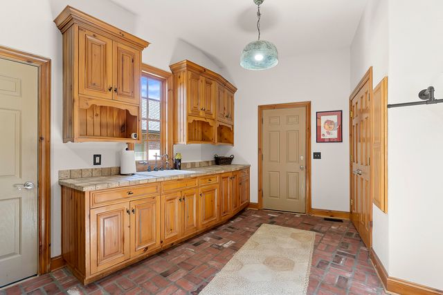 6221 S Bluff Ridge Road, Ozark, MO 65721