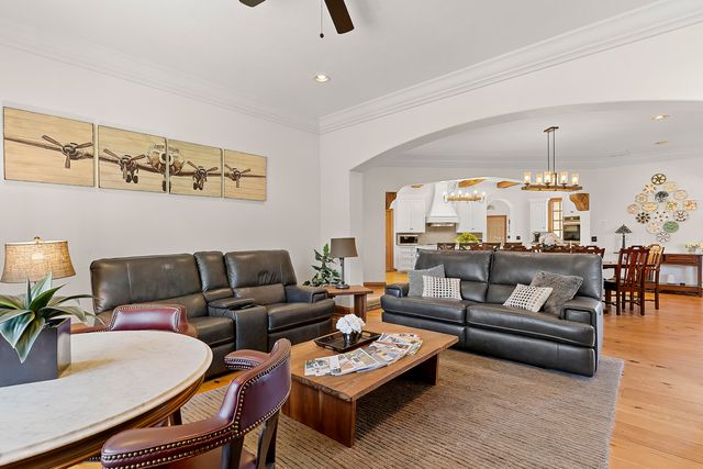 6221 S Bluff Ridge Road, Ozark, MO 65721