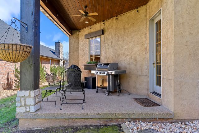 6221 S Bluff Ridge Road, Ozark, MO 65721