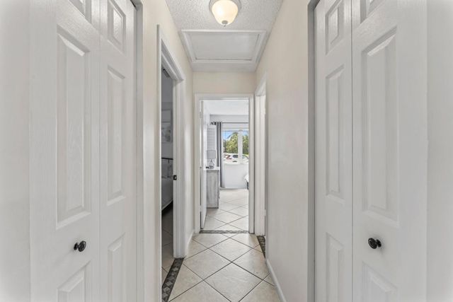 8745 Sol Terrace, West Palm Beach, FL 33403