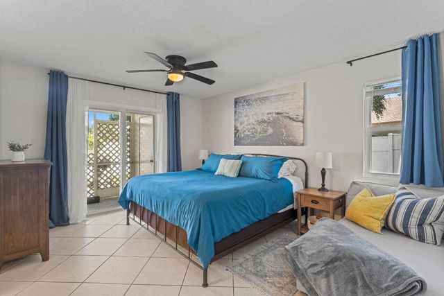 8745 Sol Terrace, West Palm Beach, FL 33403