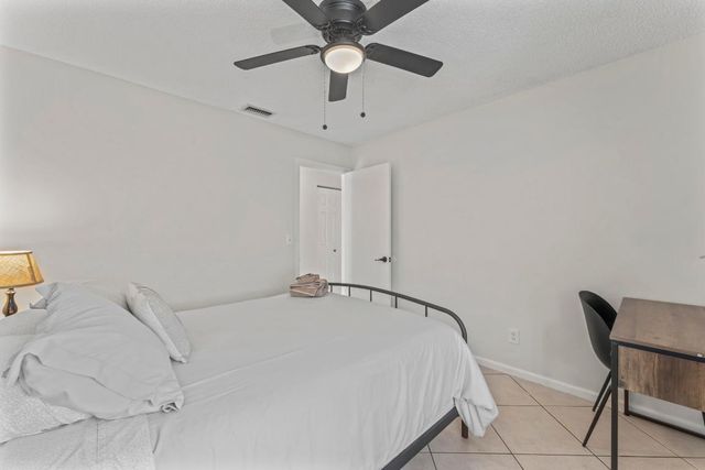 8745 Sol Terrace, West Palm Beach, FL 33403