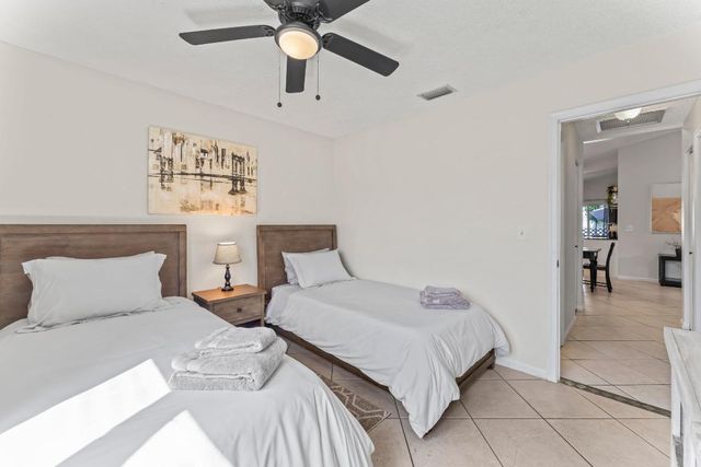 8745 Sol Terrace, West Palm Beach, FL 33403