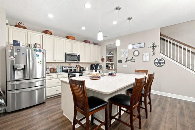14215 PONDHAWK LANE, Tampa, FL 33625