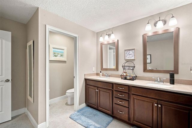 14215 PONDHAWK LANE, Tampa, FL 33625