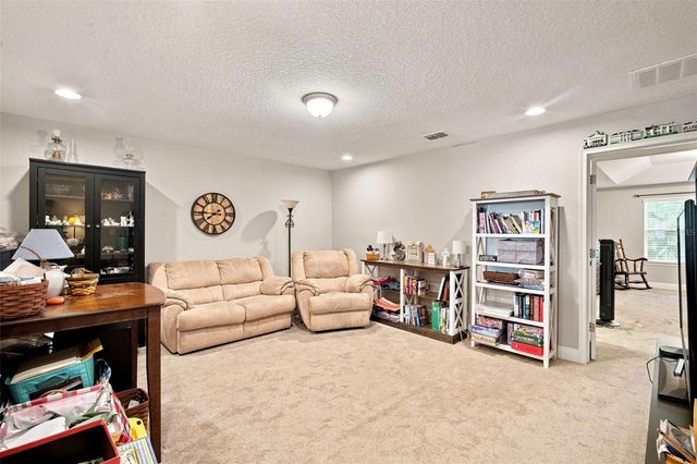14215 PONDHAWK LANE, Tampa, FL 33625