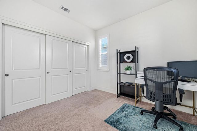 2933 2933 Stringham Way, Dublin, CA 94568