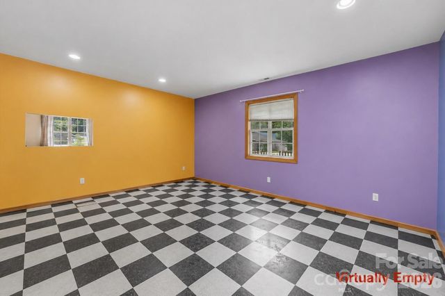 2269 Lee Roy Lane, Lenoir, NC 28645