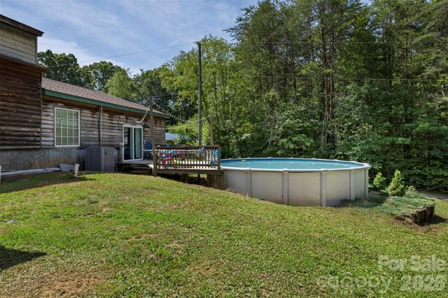 2269 Lee Roy Lane, Lenoir, NC 28645