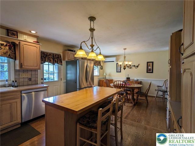 373 Barrett Road, Emmaus Boro, PA 18049