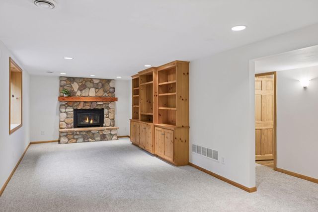 2167 Watertown Road, Long Lake, MN 55356