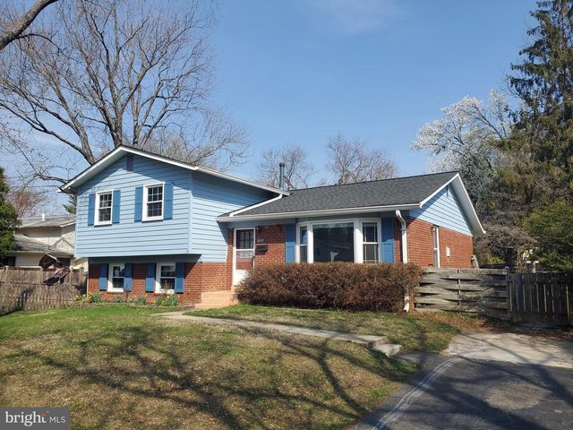 702 W EDMONSTON DR, Rockville, MD 20852