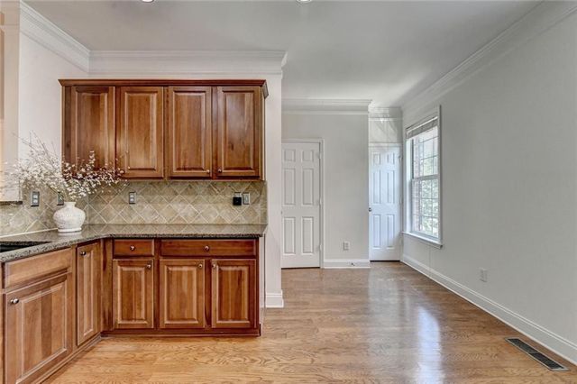5276 Wellsley Bend, Johns Creek, GA 30005