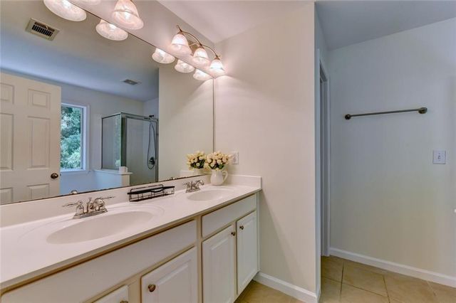 5276 Wellsley Bend, Johns Creek, GA 30005