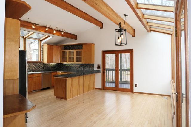 1249 Jordan Hills, Chapel Hill, NC 27517