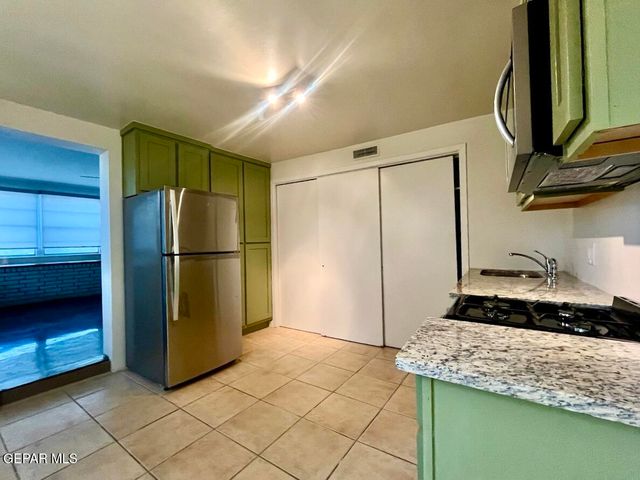 1203 MADELINE Drive B, El Paso, TX 79902