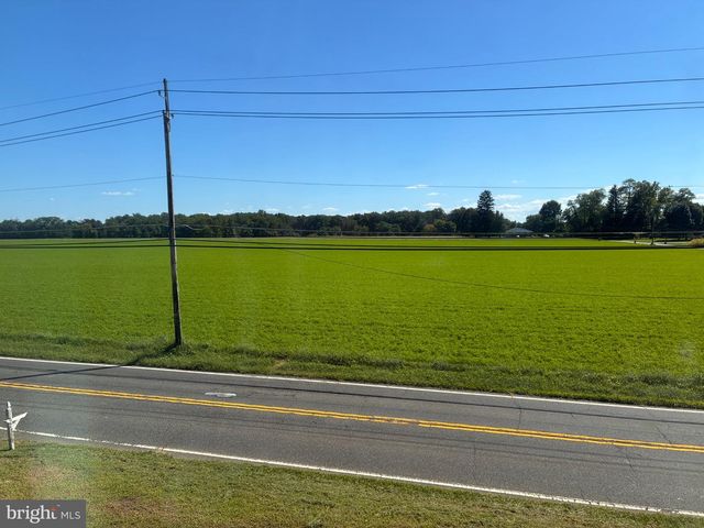 1677 BURLINGTON JACKSONVILLE RD, Bordentown, NJ 08505