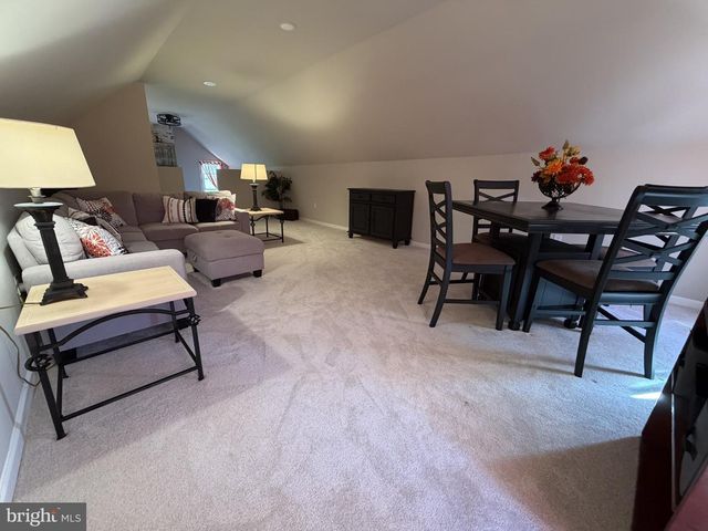 1677 BURLINGTON JACKSONVILLE RD, Bordentown, NJ 08505