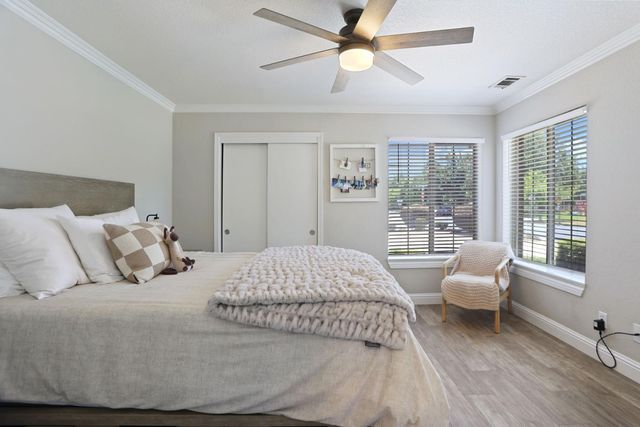 116 Evergreen Dr, Lodi, CA 95242