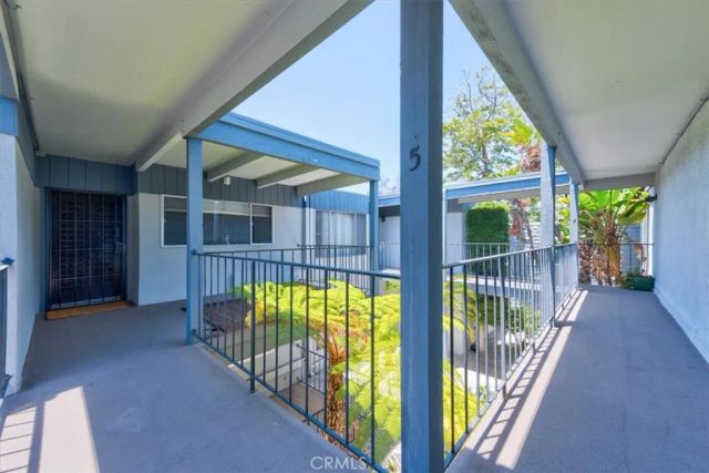 3612 Vista Bella 5, Oceanside, CA 92057