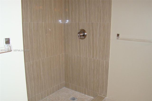 2784 Oakleigh Ln 0, Davie, FL 33328