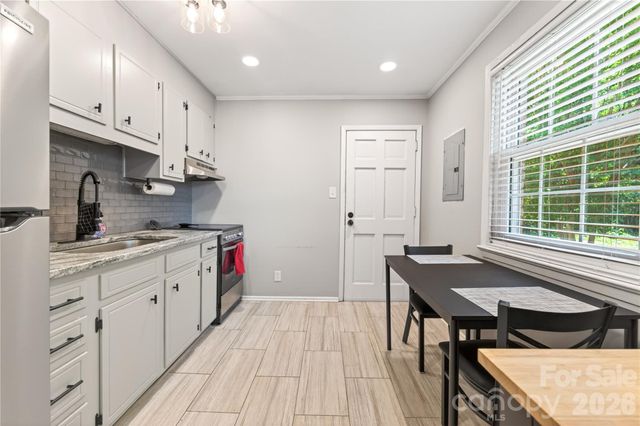 3241 Minnesota Road, Charlotte, NC 28208