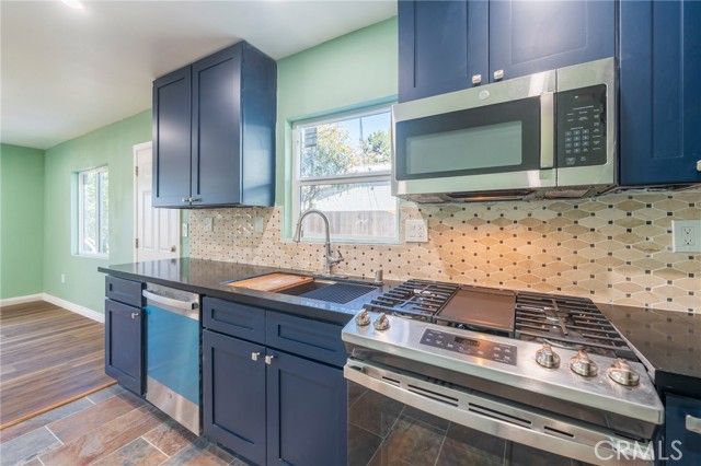 1680 S Rimpau Boulevard, Los Angeles, CA 90019