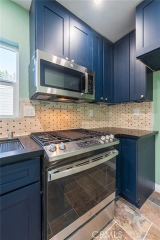 1680 S Rimpau Boulevard, Los Angeles, CA 90019