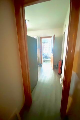 5225 W Deming Place 2, Chicago, IL 60639