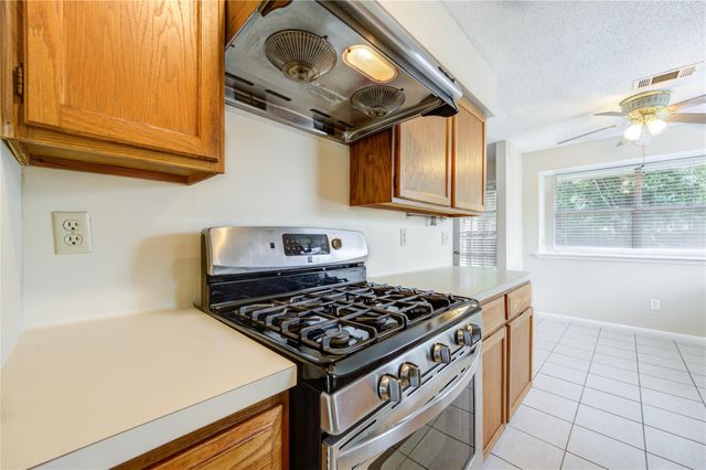 2923 Cottonfield Way, Sugar Land, TX 77479