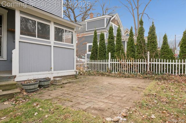 518 Hiscock Street, Ann Arbor, MI 48103