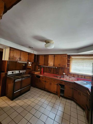6723 S Euclid Avenue, Chicago, IL 60649