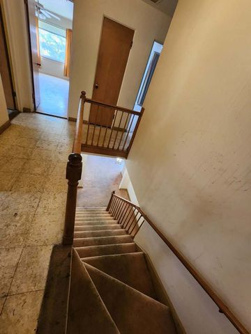 6723 S Euclid Avenue, Chicago, IL 60649