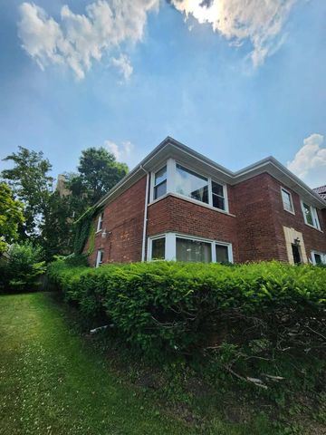 6723 S Euclid Avenue, Chicago, IL 60649