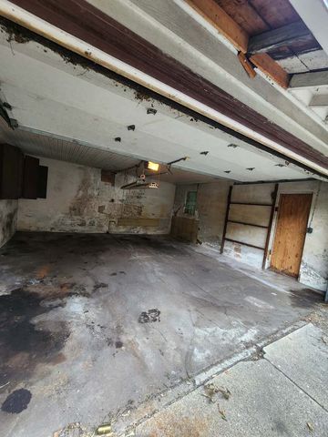 6723 S Euclid Avenue, Chicago, IL 60649