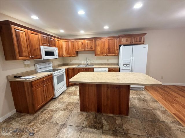 31 Tobacco Root, Dillon, MT 59725