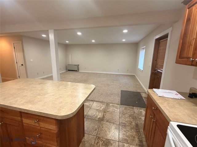 31 Tobacco Root, Dillon, MT 59725