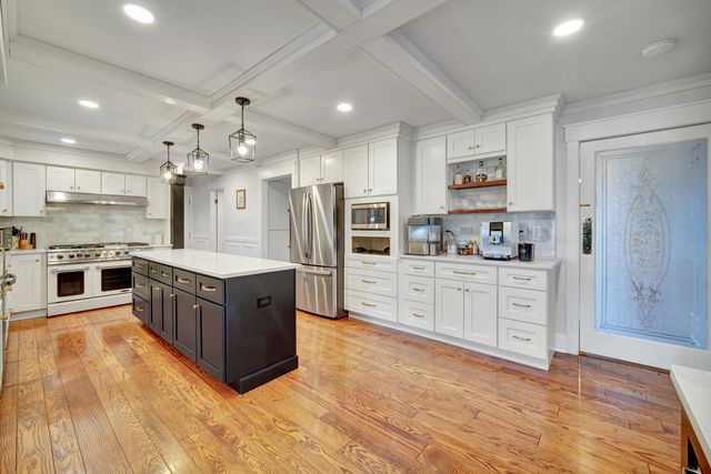 50 Consola Drive, Orland Park, IL 60467