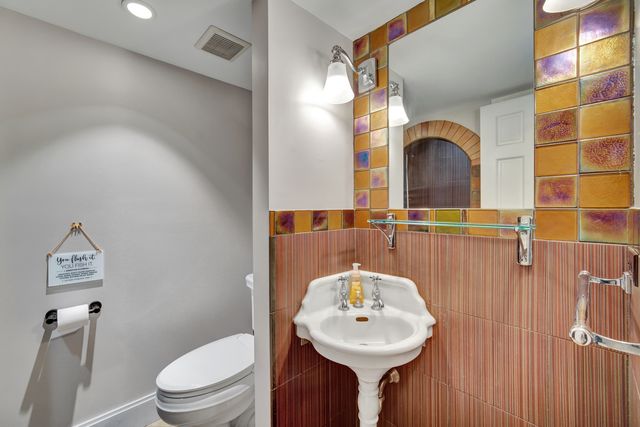 50 Consola Drive, Orland Park, IL 60467