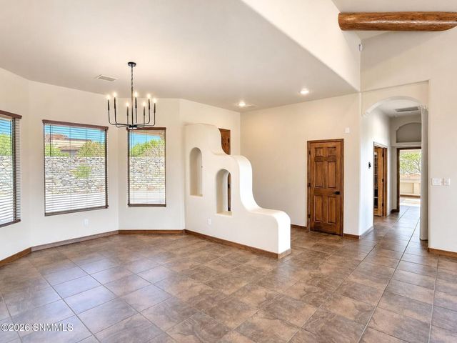 8925 Bougainvillea Court, Las Cruces, NM 88011