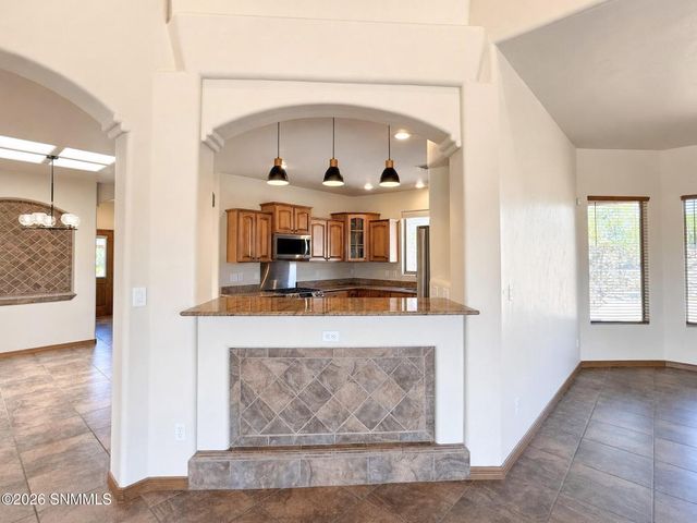 8925 Bougainvillea Court, Las Cruces, NM 88011