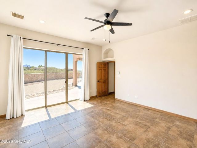 8925 Bougainvillea Court, Las Cruces, NM 88011